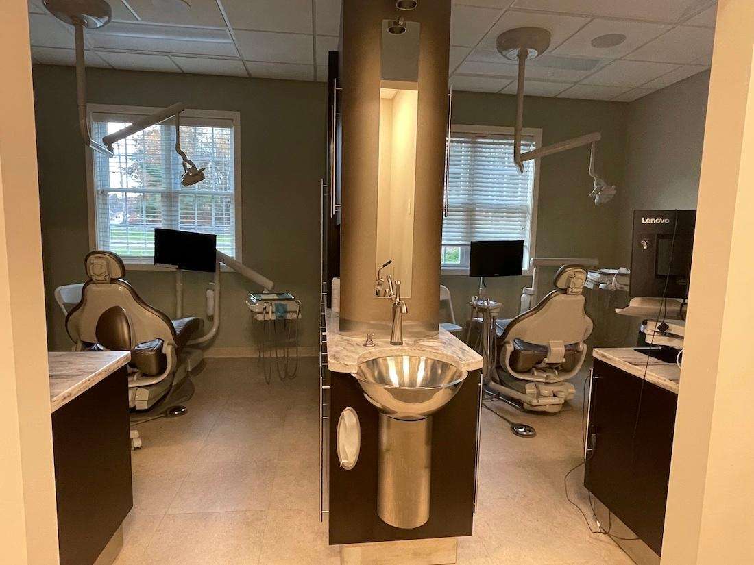 Exam Rooms Dentist in Paxton | exam rooms